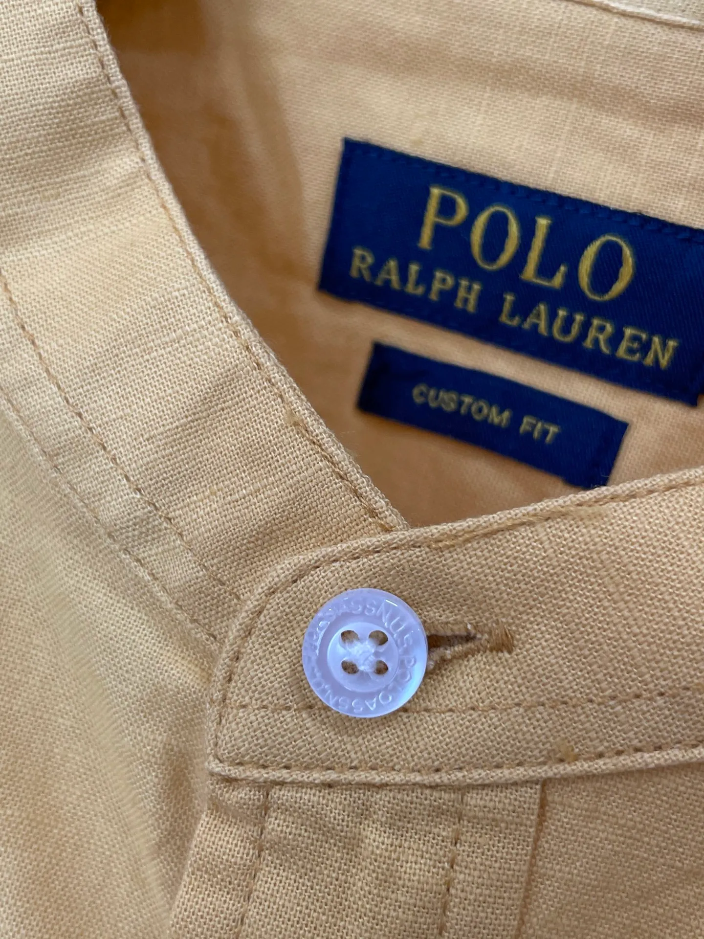 P220 🌸🌸🌸 POLO Ralph Lauren [High Quality] Classic shirt! The classic casual shirt made of pure cotton and linen has a unique design. It has a simple, clean and classic silhouette. It is a versatile style that can be switched at will. The fabric feels soft and delicate, highly breathable, and is close to the skin and comfortable to wear. It can be worn alone as an inner layer. Its versatile performance is beyond your imagination! The upper body of the ready-to-wear is simple and classic yet elegant! Size:M-XXL